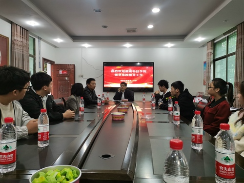 69f28fc519a1bc2b9624073a7a4939e