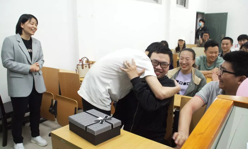 mmexport1652230354662 mmexport1652230354662