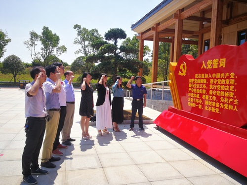 d19ea01c2282d1e3cc70bf9a6aa3f0e d19ea01c2282d1e3cc70bf9a6aa3f0e