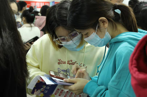 c985052e88b19dde55b63e35445a981 c985052e88b19dde55b63e35445a981